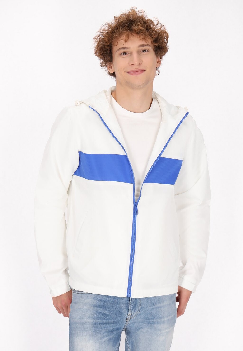 Куртка для активного отдыха Mo, белый
Куртка для активного отдыха Mo, белый