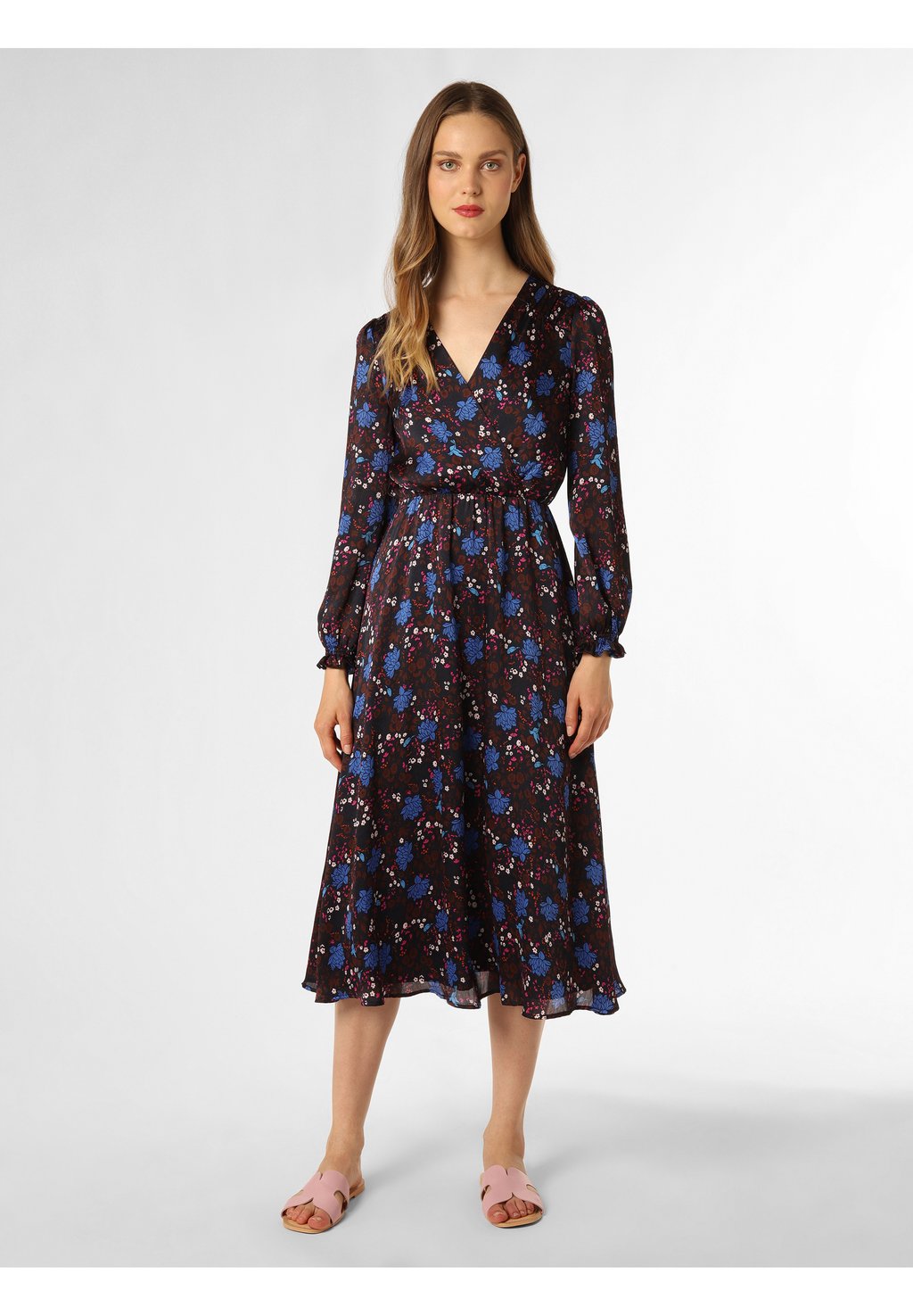 Повседневное платье Marie Lund, синий
Повседневное платье Marie Lund, синий