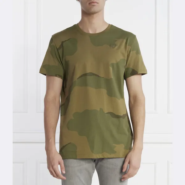 Футболка стандартного кроя с камуфляжным принтом пустынного кроя G-Star Raw, хаки
Футболка стандартного кроя с камуфляжным принтом пустынного кроя G-Star Raw, хаки