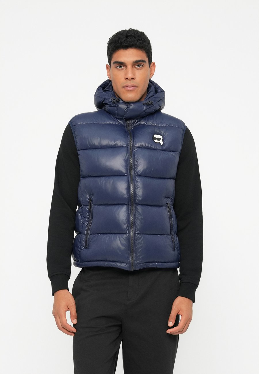 Куртка KARL LAGERFELD HOODED VEST, Midnight Blue/Dark Blue
Куртка KARL LAGERFELD HOODED VEST, Midnight Blue/Dark Blue