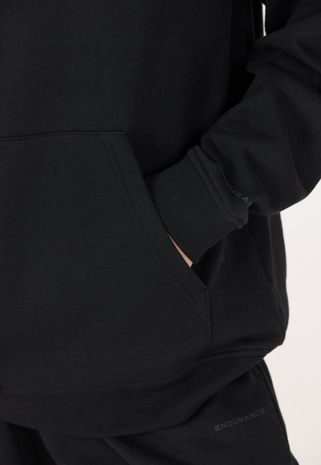 Толстовка с капюшоном ARLANC Endurance, черный
Толстовка с капюшоном ARLANC Endurance, черный