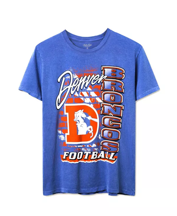 Женская винтажная футболка с символикой команды «Денвер Бронкос» из НФЛ. Junk Food Clothing, синий
Женская винтажная футболка с символикой команды «Денвер Бронкос» из НФЛ. Junk Food Clothing, синий