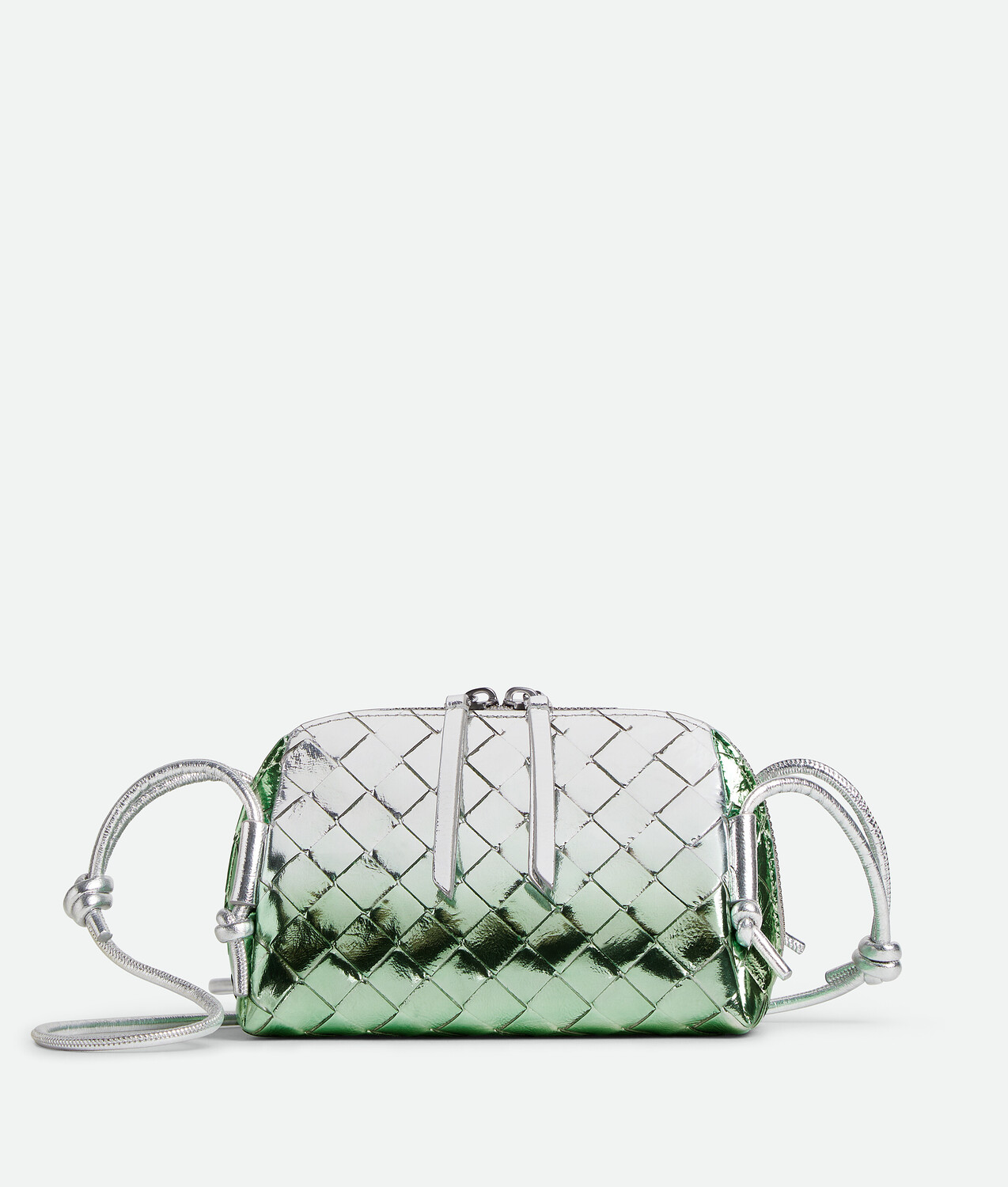 Concert pouch BOTTEGA VENETA, свежая мята/серебро
Concert pouch BOTTEGA VENETA, свежая мята/серебро