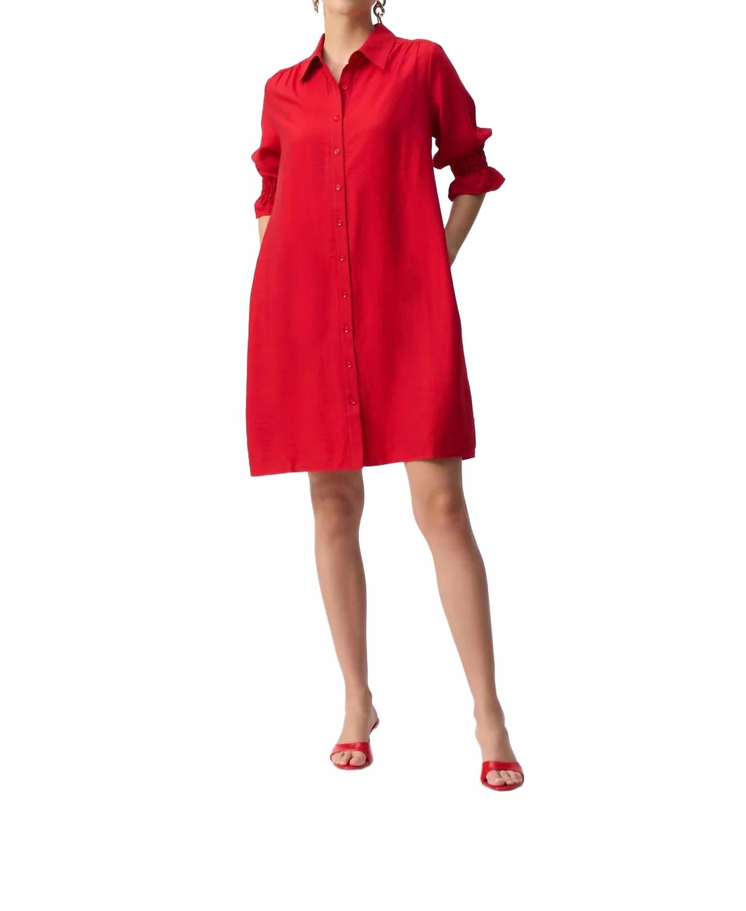 Рубашка-платье с пуговицами в ярко-красном цвете Joseph Ribkoff
Рубашка-платье с пуговицами в ярко-красном цвете Joseph Ribkoff