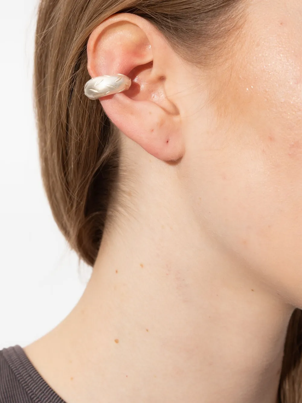 Рельефная каффа Misbhv, серебристый
Рельефная каффа Misbhv, серебристый