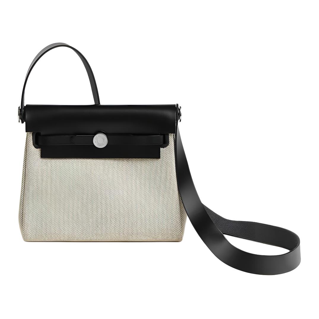 HERMES Сумка через плечо из коровьей кожи и парусины с аппликацией
HERMES Сумка через плечо из коровьей кожи и парусины с аппликацией