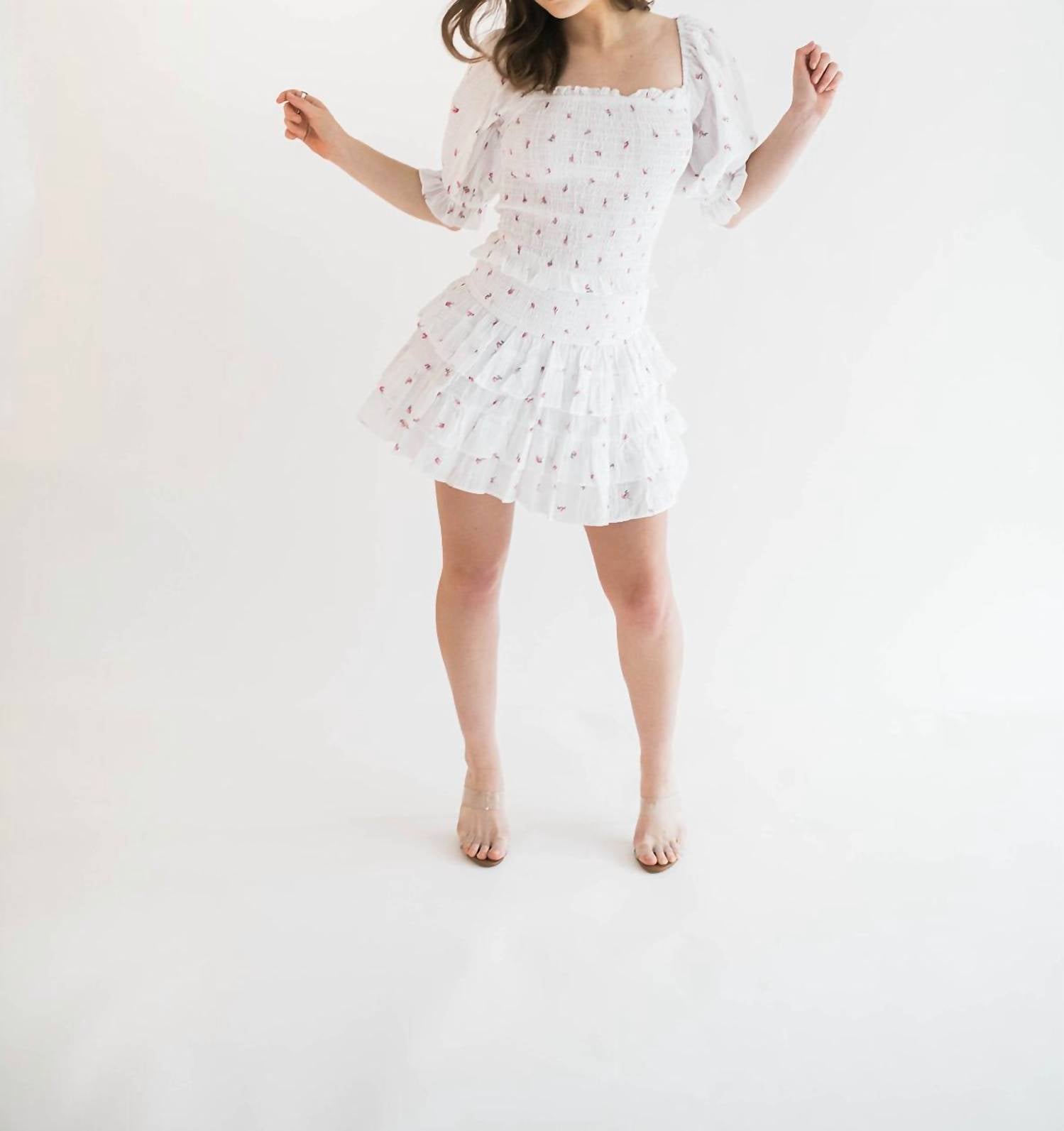 Юбка Alexis белого цвета falcon park
Юбка Alexis белого цвета falcon park