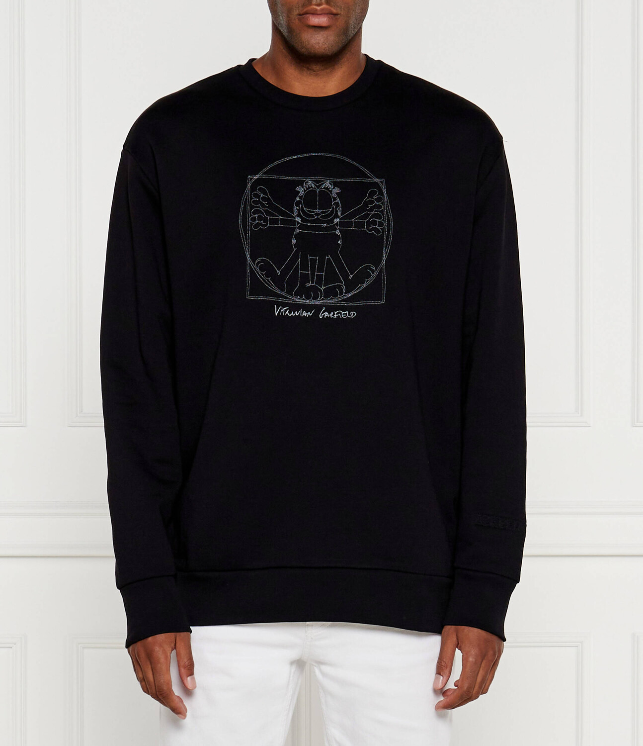 Свитер Iceberg Oversize fit, черный
Свитер Iceberg Oversize fit, черный