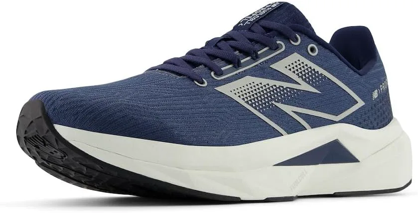 Мужские кроссовки New Balance FuelCell Propel V5, темно-синий/серый/белый
Мужские кроссовки New Balance FuelCell Propel V5, темно-синий/серый/белый