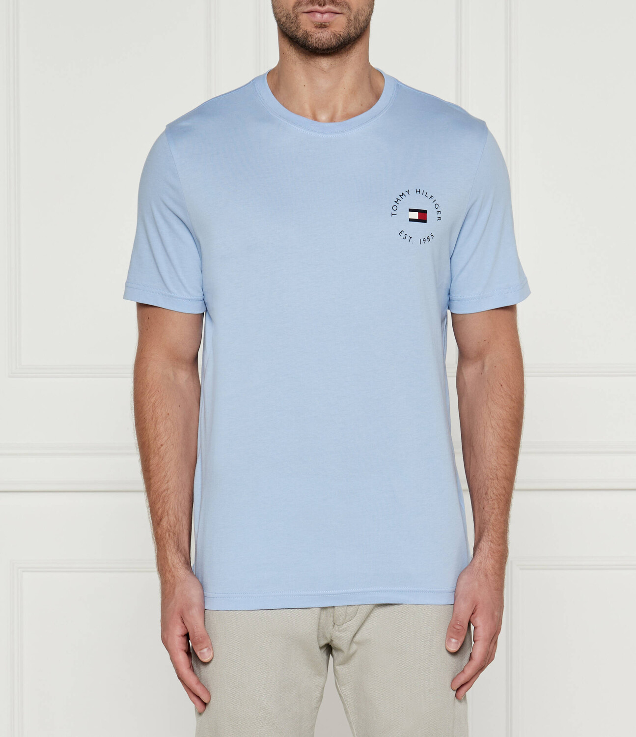 Футболка Tommy Hilfiger Regular Fit, небесно-голубой
Футболка Tommy Hilfiger Regular Fit, небесно-голубой