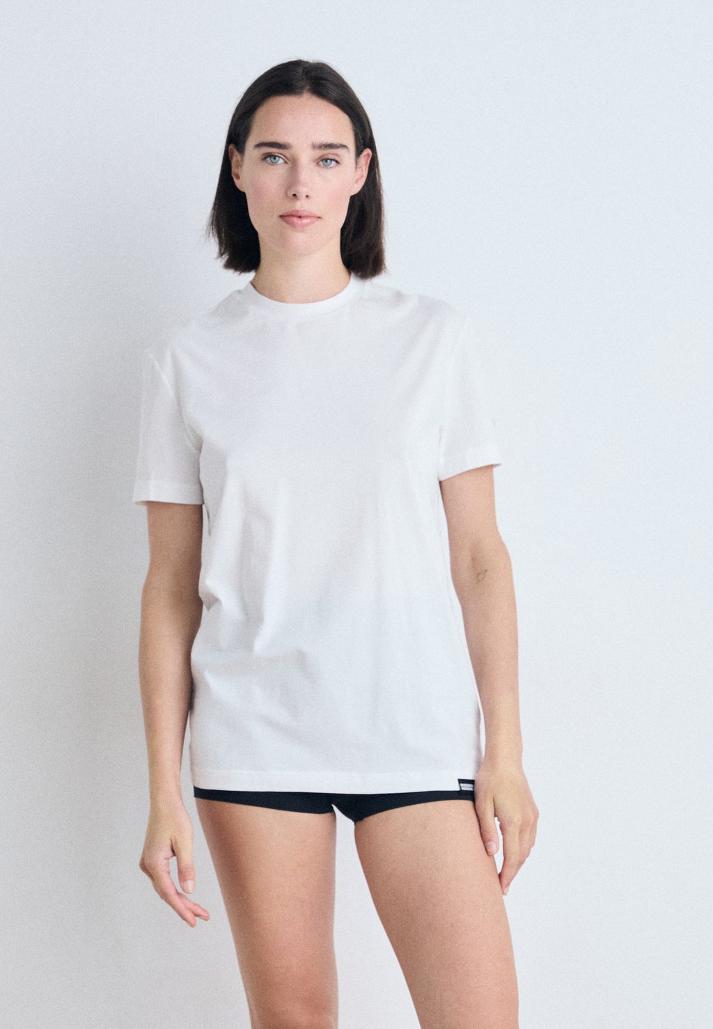 Верх пижамы ROUND NECK Dsquared2, белый
Верх пижамы ROUND NECK Dsquared2, белый