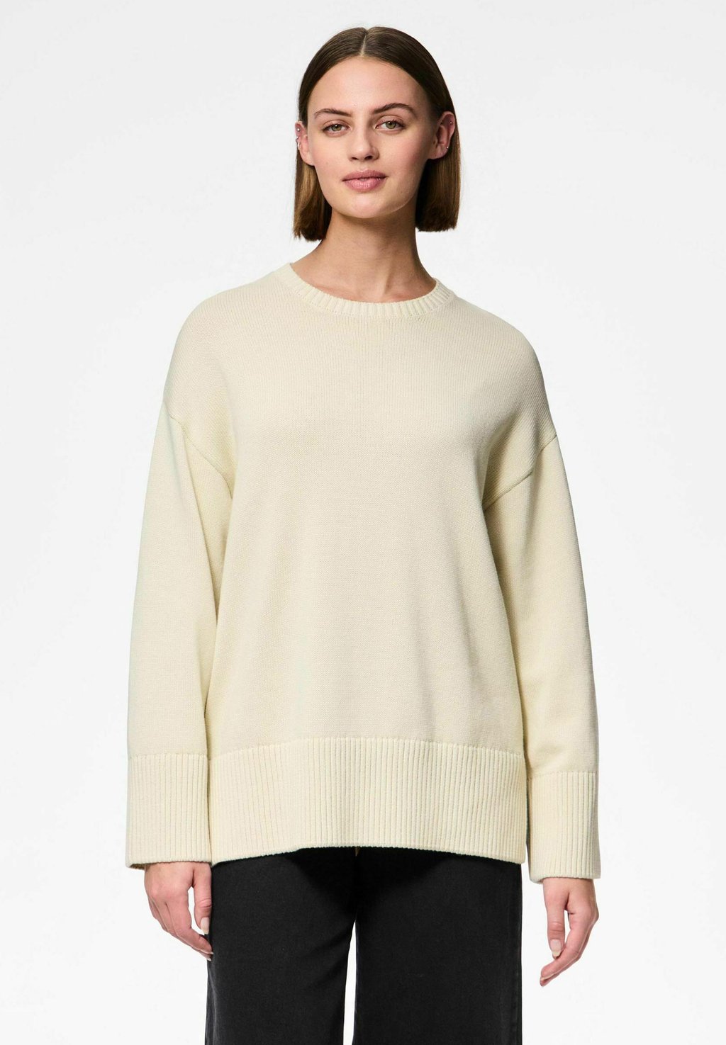 Свитер AVA Pieces, слоновая кость
Свитер AVA Pieces, слоновая кость