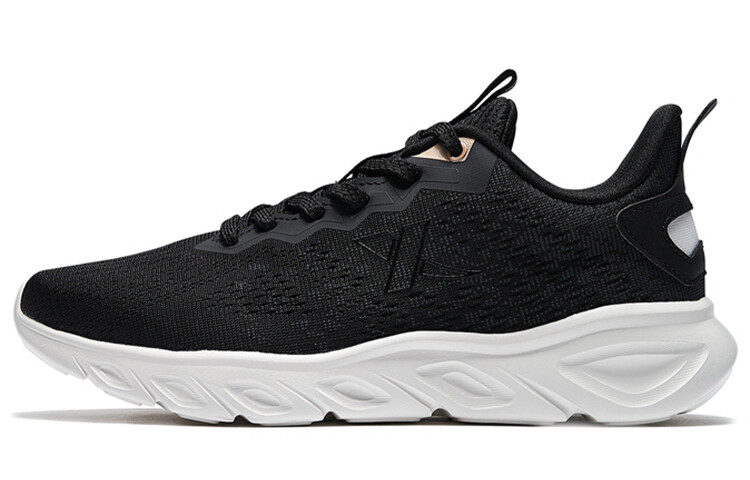 Кроссовки женские с низким верхом, черные Xtep
Кроссовки женские с низким верхом, черные Xtep