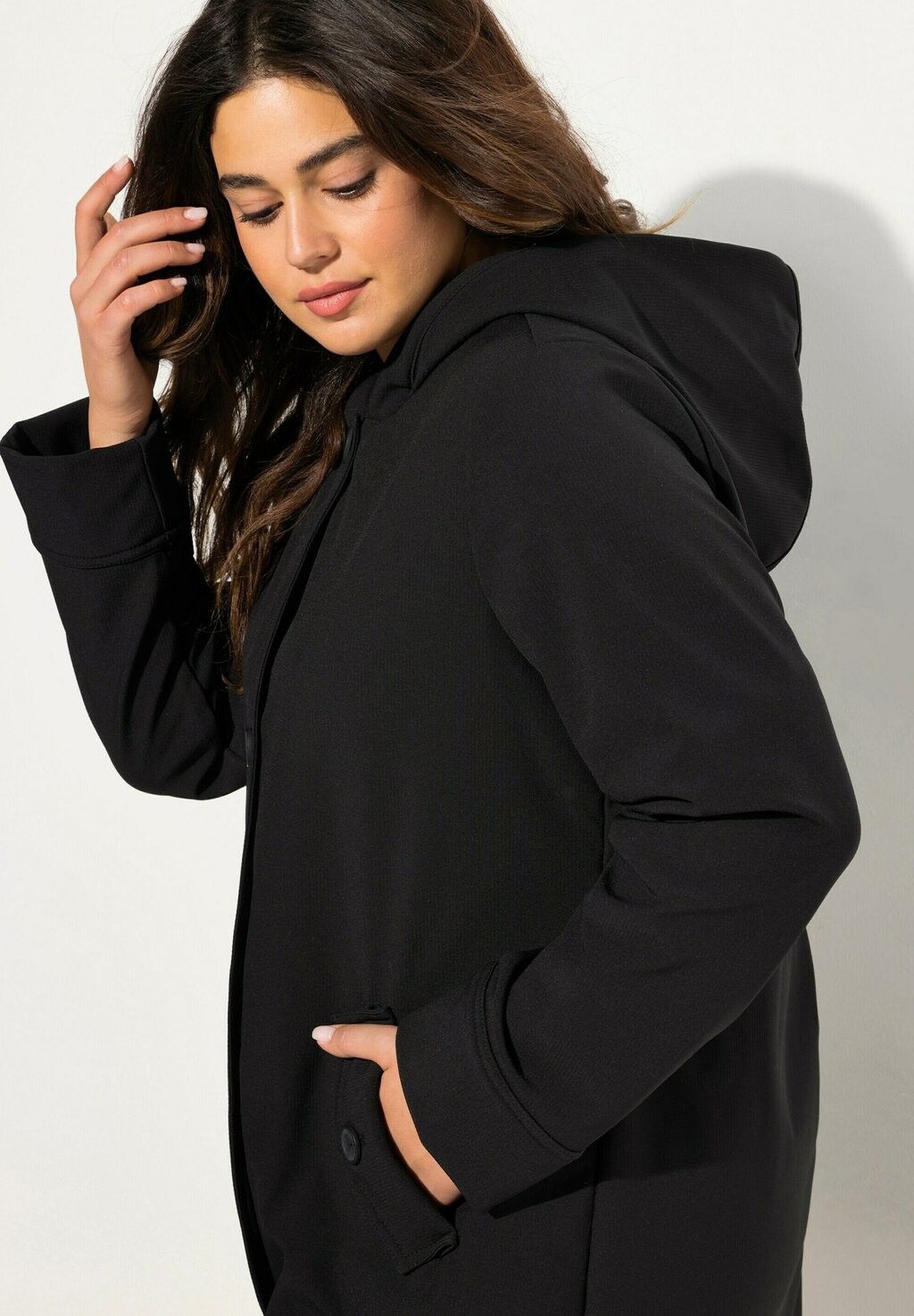 Классическое пальто Ulla Popken, черный
Классическое пальто Ulla Popken, черный