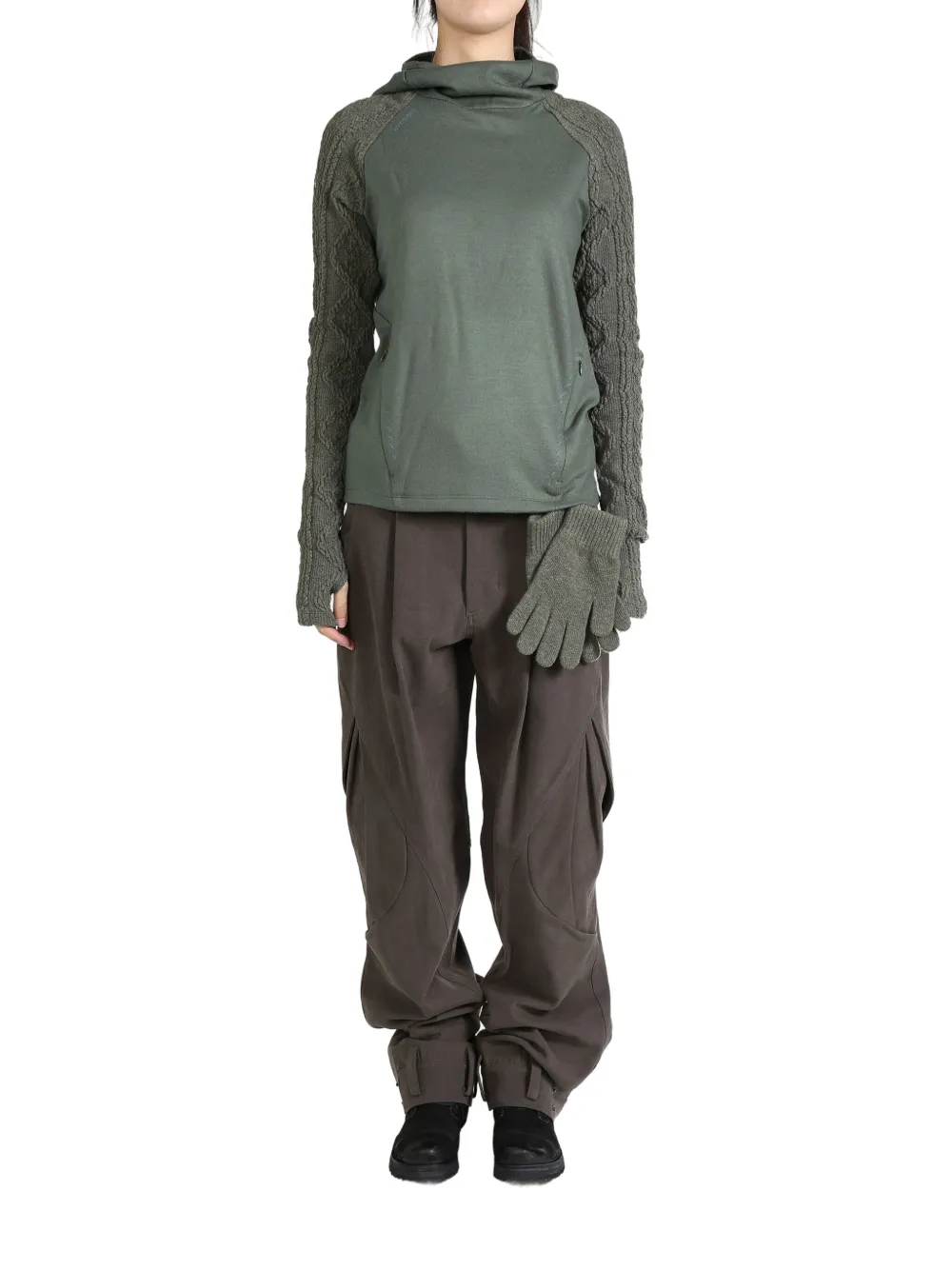 Толстовка с капюшоном и перчатками Hyein Seo, зеленый 
Толстовка с капюшоном и перчатками Hyein Seo, зеленый