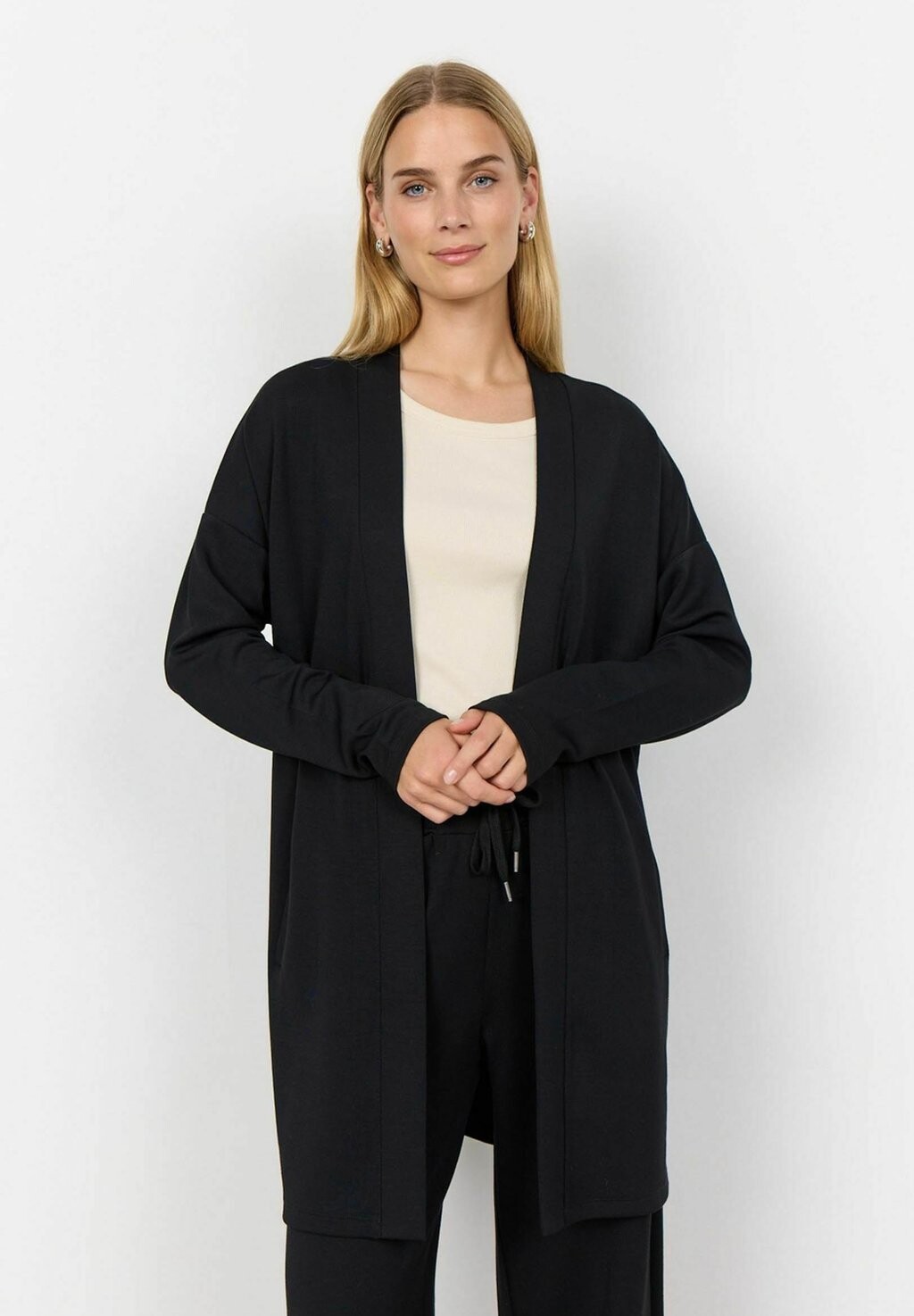 Кардиган Soyaconcept, черный
Кардиган Soyaconcept, черный