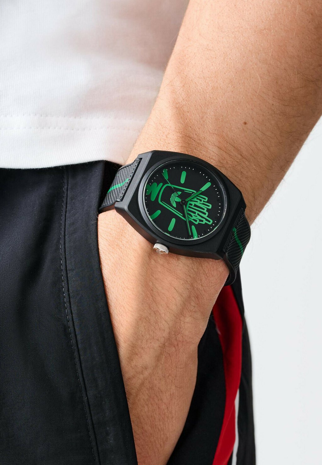 Часы Adidas Originals, черный
Часы Adidas Originals, черный