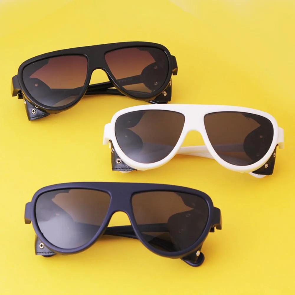 Солнцезащитные очки LVTFCO в стиле стимпанк для мужчин и женщин, металлические круглые, в стиле панк, кожаные, винтажные, с защитой от УФ-излучения UV400, C4
Солнцезащитные очки LVTFCO в стиле стимпанк для мужчин и женщин, металлические круглые, в стиле панк, кожаные, винтажные, с защитой от УФ-излучения UV400, C4