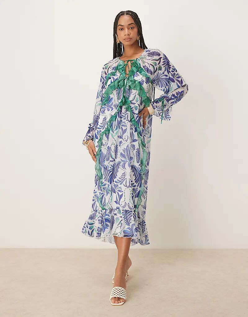Прозрачное платье мидакси Hope & Ivy с оборками и принтом пальм в сине-белых тонах
Прозрачное платье мидакси Hope & Ivy с оборками и принтом пальм в сине-белых тонах