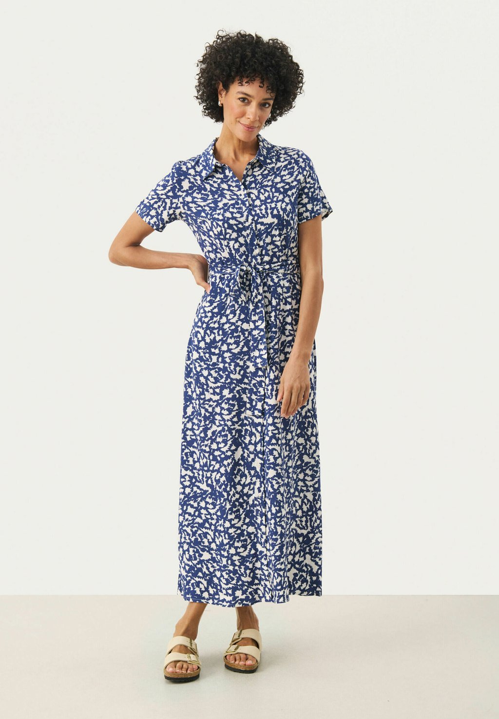 Платье-рубашка ROSELIL Part Two, синий
Платье-рубашка ROSELIL Part Two, синий