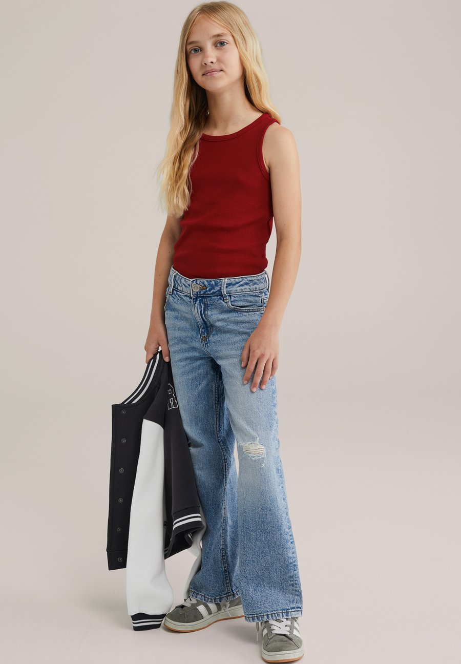 Топ WE Fashion SINGLET, Vintage Red/Metallic Red
Топ WE Fashion SINGLET, Vintage Red/Metallic Red