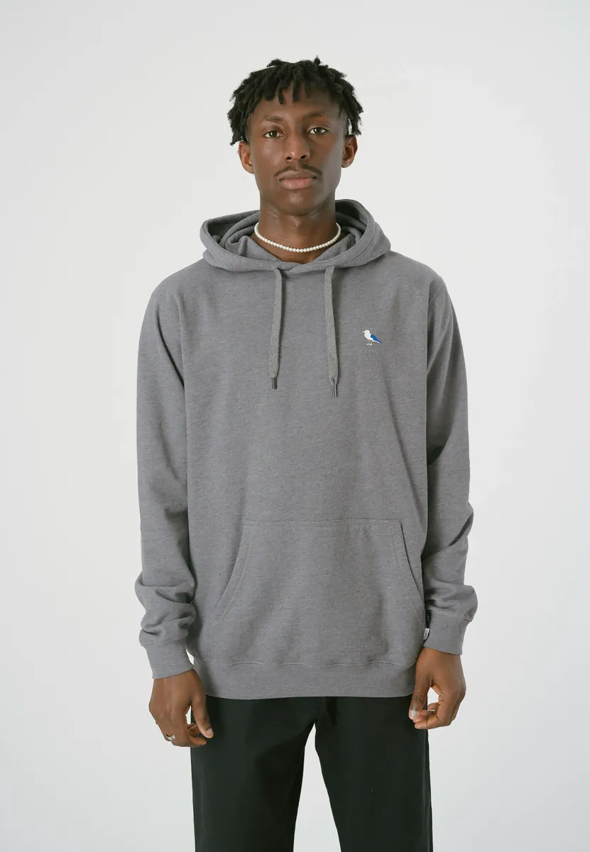 Толстовка Cleptomanicx с капюшоном "Hooded Embro Gull 2", классического дизайна, серый
Толстовка Cleptomanicx с капюшоном "Hooded Embro Gull 2", классического дизайна, серый