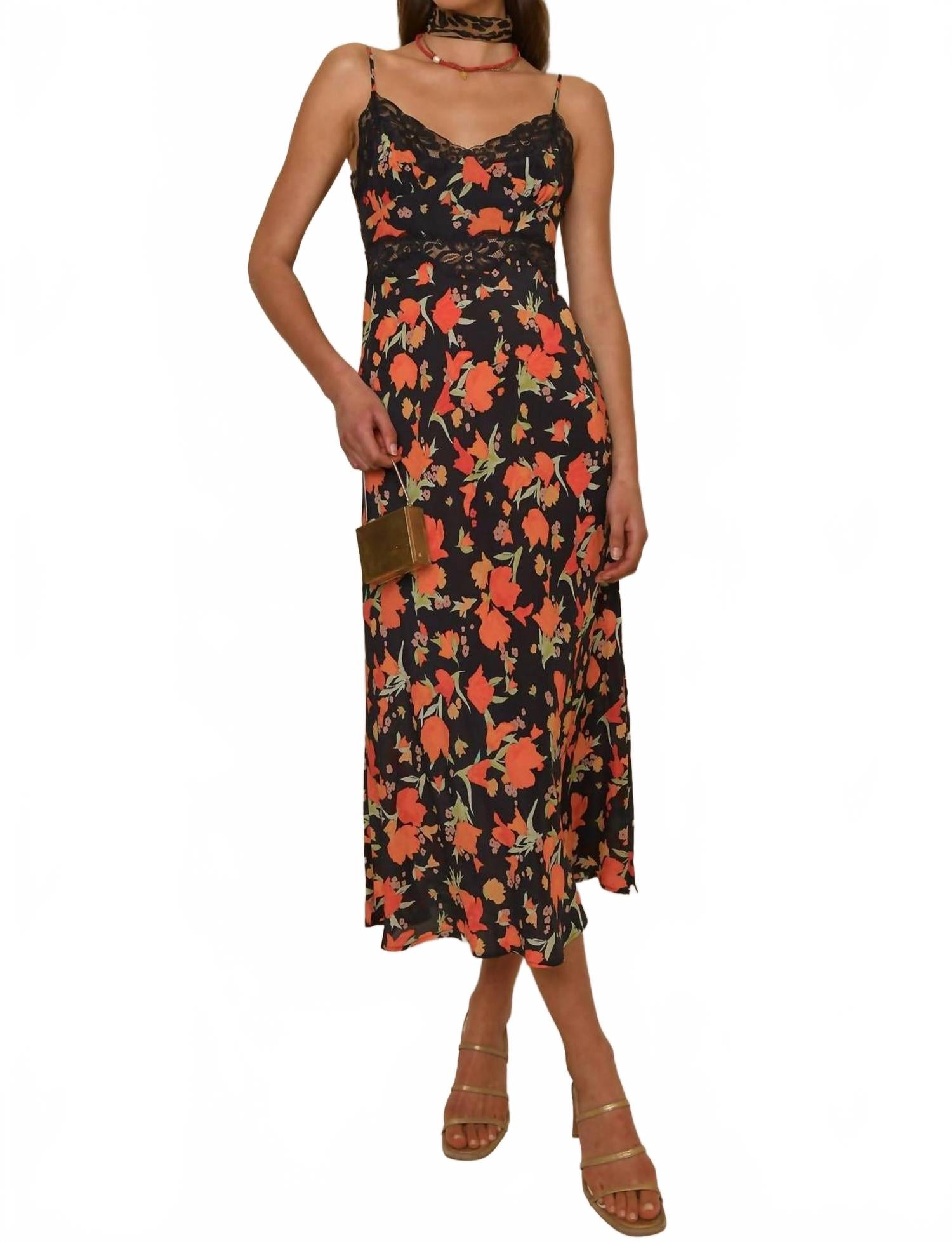 Амора Гавана платье миди в гаванском цветочном принте черное Rixo
Амора Гавана платье миди в гаванском цветочном принте черное Rixo