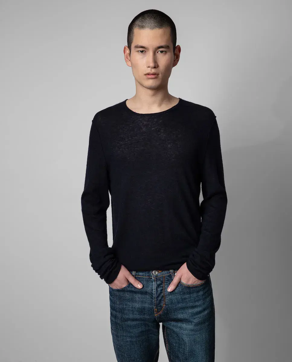 Мужской синий кашемировый теннисный свитер с круглым вырезом Zadig & Voltaire, темно-синий
Мужской синий кашемировый теннисный свитер с круглым вырезом Zadig & Voltaire, темно-синий