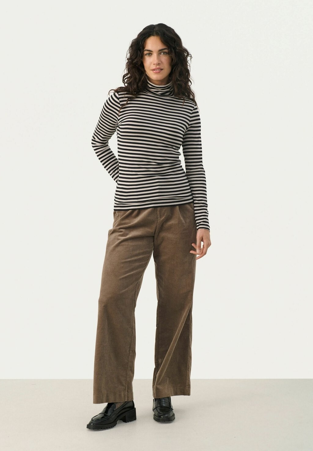 Топ с длинными рукавами Part Two, светло-коричневый
Топ с длинными рукавами Part Two, светло-коричневый