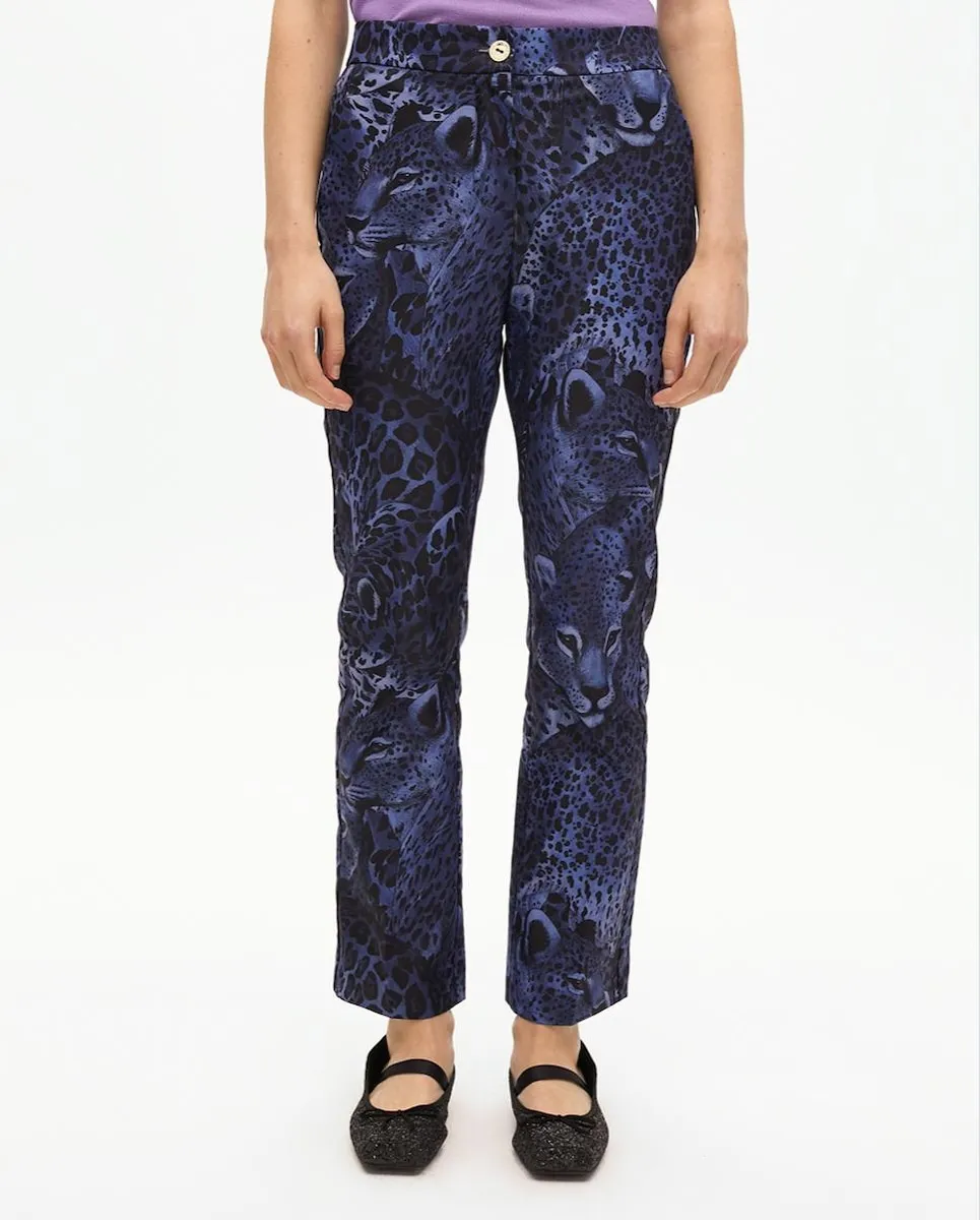 Женские прямые брюки с анималистичным принтом Lola Casademunt, синий
Женские прямые брюки с анималистичным принтом Lola Casademunt, синий