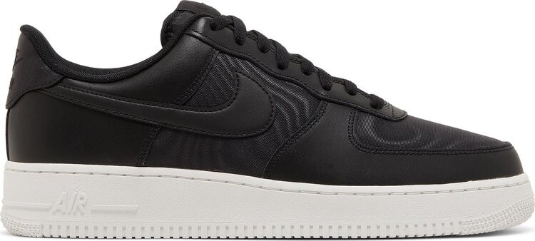 Кроссовки Air Force 1 Low '07 SE 'Black Nylon', черный 
Кроссовки Air Force 1 Low '07 SE 'Black Nylon', черный