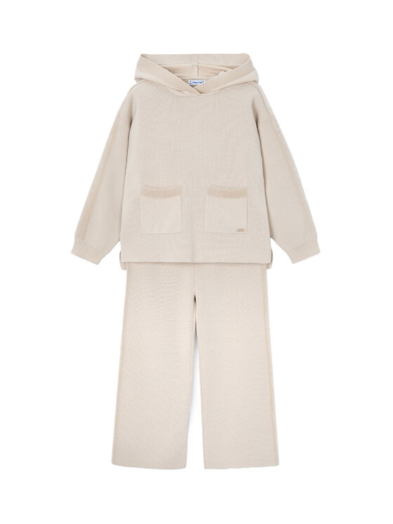 Спортивный костюм relaxed fit 4580 Mayoral, бежевый
Спортивный костюм relaxed fit 4580 Mayoral, бежевый