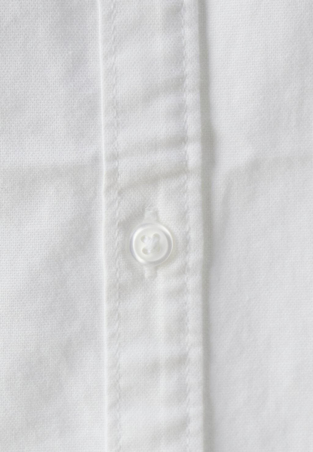 Блузка на пуговицах Jessie Gina Tricot, белая
Блузка на пуговицах Jessie Gina Tricot, белая