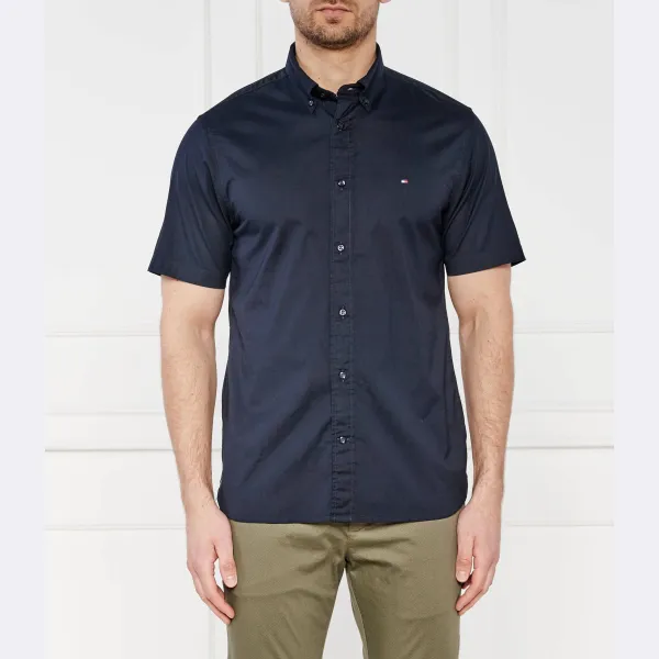 Рубашка из гибкого поплина стандартного кроя Tommy Hilfiger, синий
Рубашка из гибкого поплина стандартного кроя Tommy Hilfiger, синий