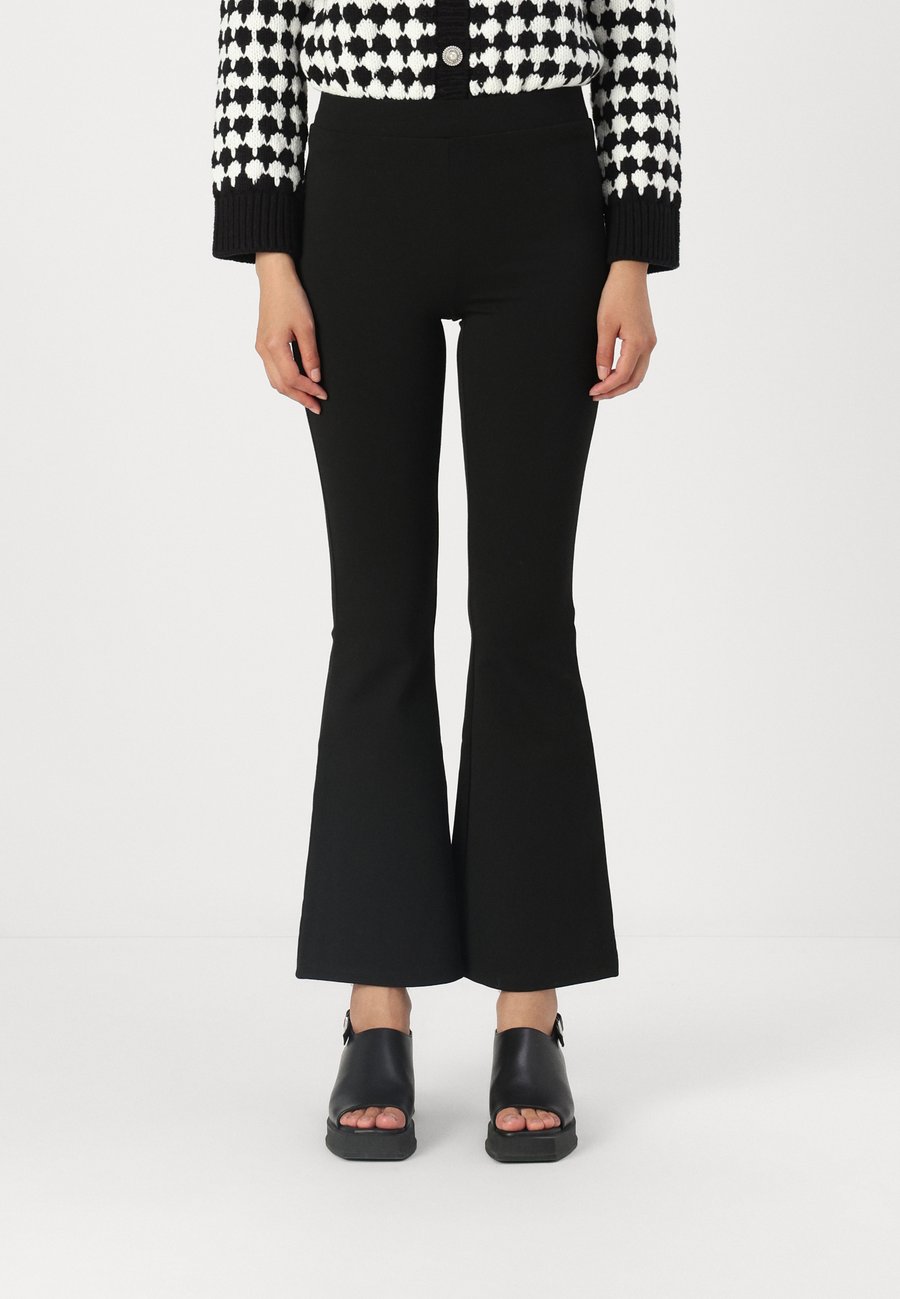 Брюки Gina Tricot TROUSERS, Black
Брюки Gina Tricot TROUSERS, Black
