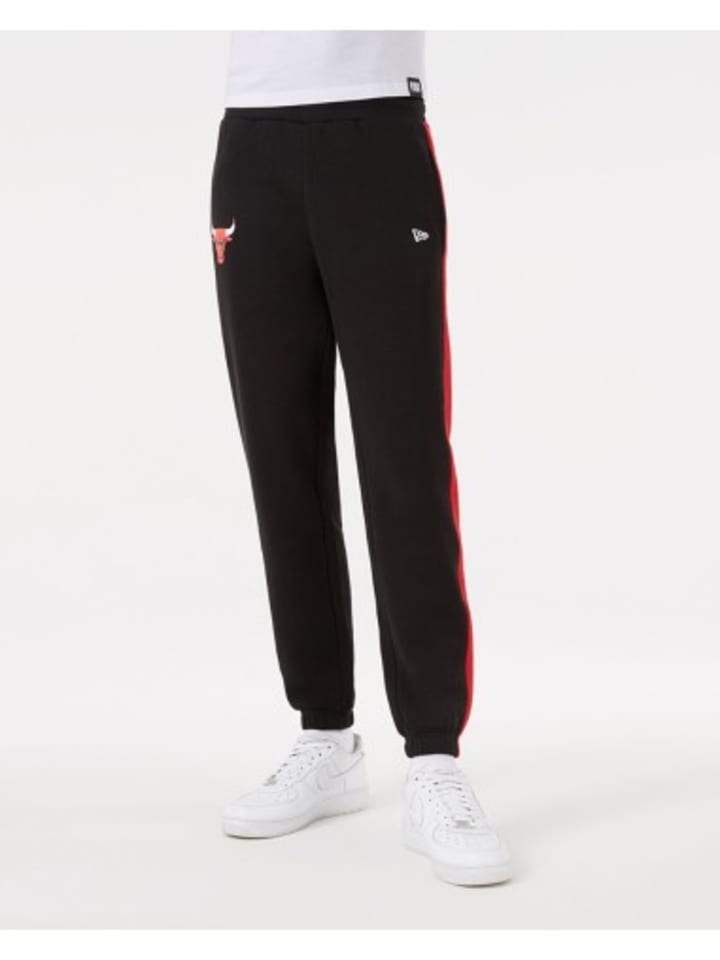 Чинос NEW ERA, черный
Чинос NEW ERA, черный