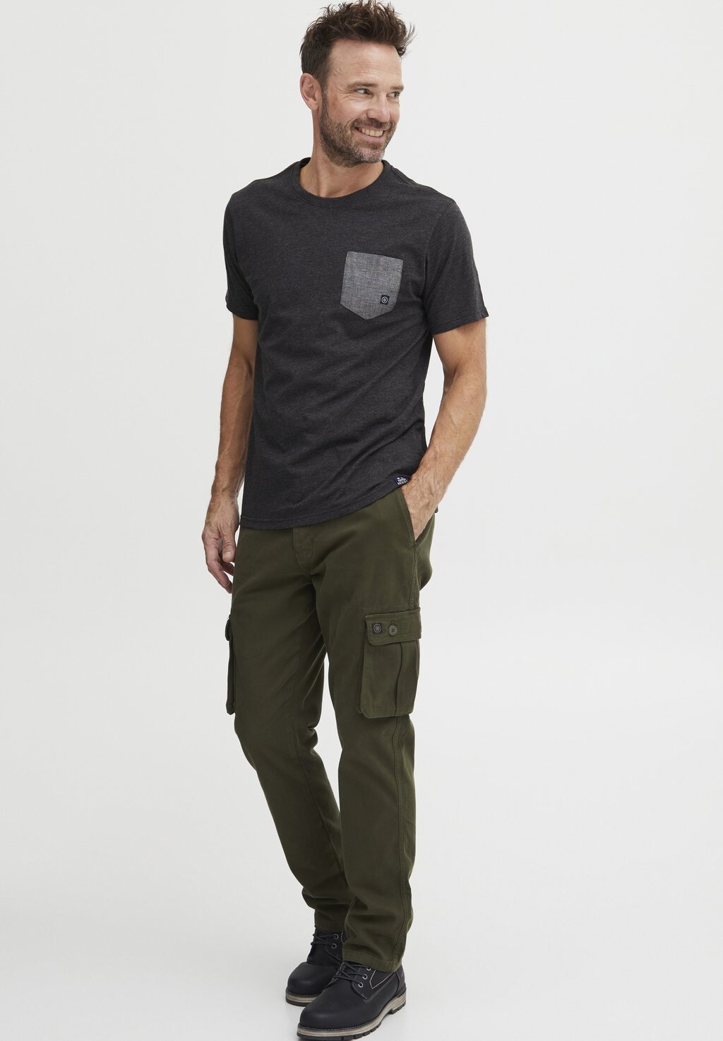 Базовая футболка FQDANTE FQ1924, темно-серый
Базовая футболка FQDANTE FQ1924, темно-серый