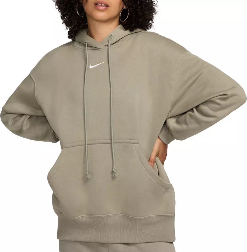 Женский свободный пуловер с капюшоном из флиса Nike Sportswear Phoenix, цвет Light Army
Женский свободный пуловер с капюшоном из флиса Nike Sportswear Phoenix, цвет Light Army
