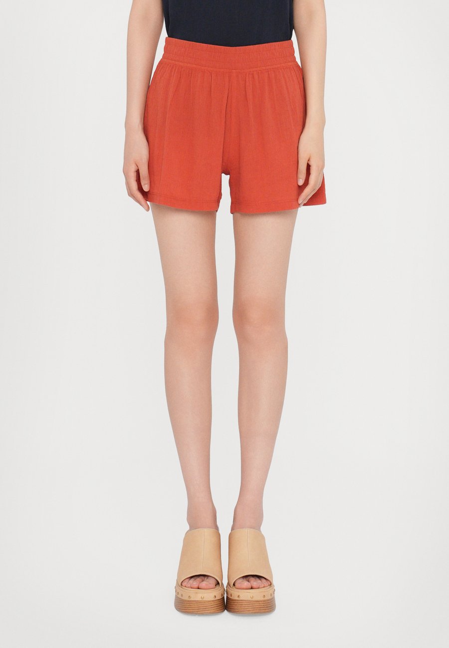 Шорты Zadig & Voltaire PAXA GAZE WINGS, Sienna/Orange
Шорты Zadig & Voltaire PAXA GAZE WINGS, Sienna/Orange