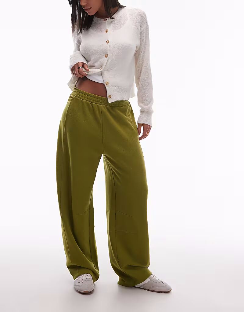 Супермягкие экстремальные джоггеры с бочкообразным кроем темно-оливкового цвета Asos Design
Супермягкие экстремальные джоггеры с бочкообразным кроем темно-оливкового цвета Asos Design