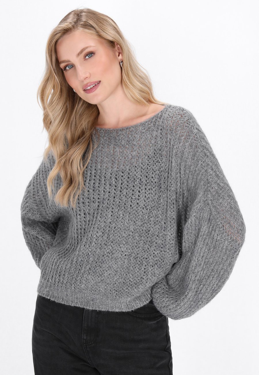 Джемпер DreiMaster Jumper, Grey Melange/Mottled Grey
Джемпер DreiMaster Jumper, Grey Melange/Mottled Grey