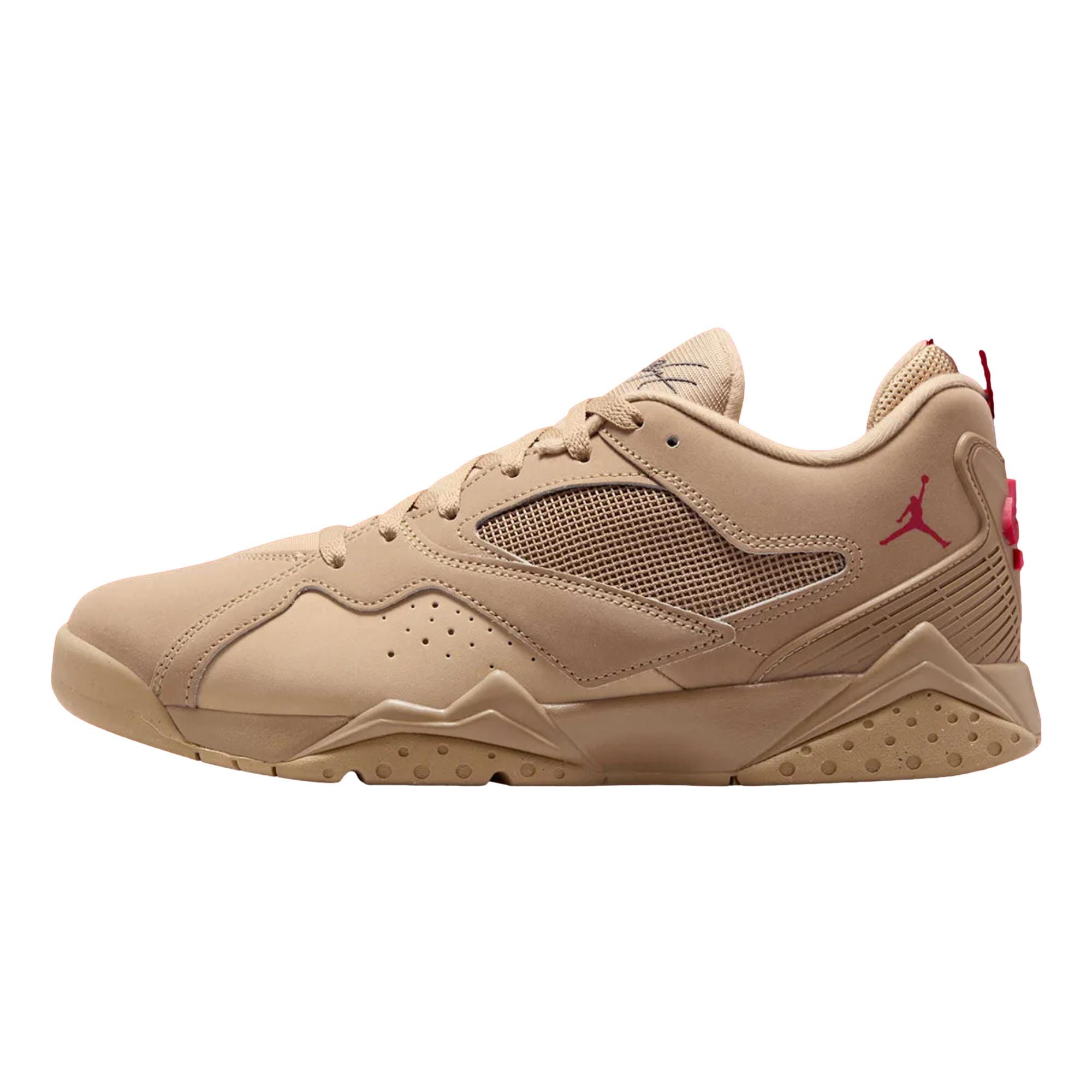 Кроссовки Nike Jordan MVP 92 Desert Camo / Fire Red - Mushroom HQ3950-200 Men's
Кроссовки Nike Jordan MVP 92 Desert Camo / Fire Red - Mushroom HQ3950-200 Men's