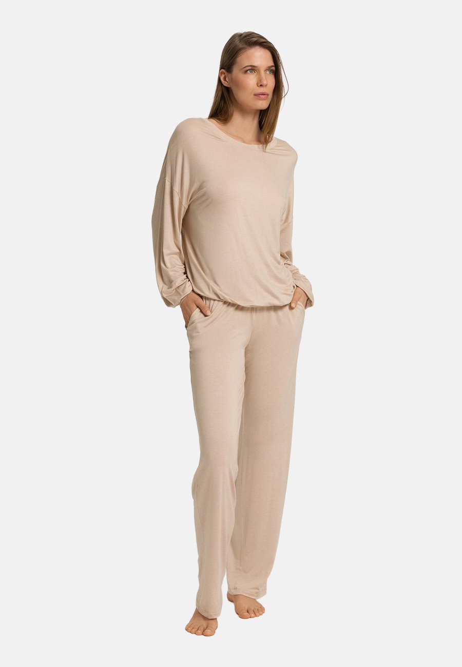 Пижамные брюки Hanro Pyjama bottoms, Coffee Quartz/Beige
Пижамные брюки Hanro Pyjama bottoms, Coffee Quartz/Beige