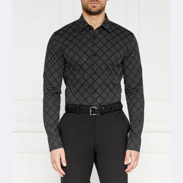 Рубашка приталенного кроя Boss, черный
Рубашка приталенного кроя Boss, черный