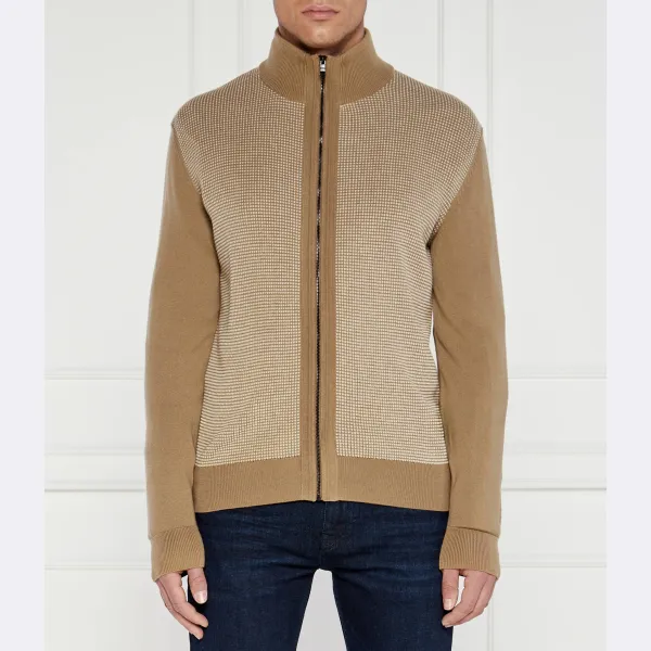 Шерстяной свитер h-daveto стандартного кроя Boss, бежевый
Шерстяной свитер h-daveto стандартного кроя Boss, бежевый