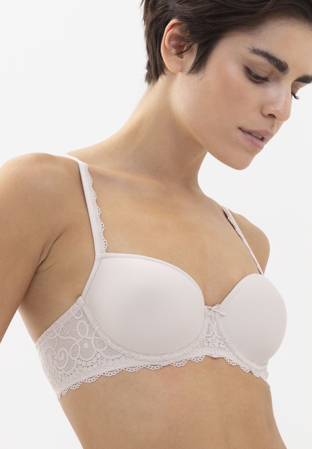 Бюстгальтер на косточках SPACER HALF CUP mey, бежевый
Бюстгальтер на косточках SPACER HALF CUP mey, бежевый