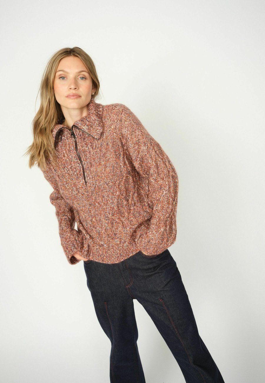 Джемпер Mos Mosh MMKELSEY HIGHNECK KNIT, Fudge/Dark Red
Джемпер Mos Mosh MMKELSEY HIGHNECK KNIT, Fudge/Dark Red