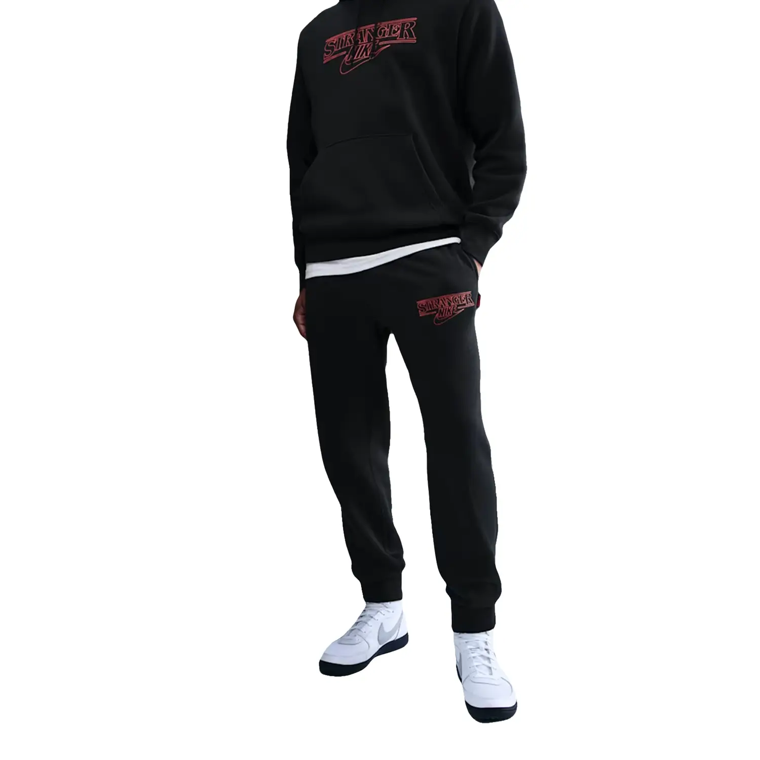 Мужские флисовые штаны X Stranger Things Nike, черный
Мужские флисовые штаны X Stranger Things Nike, черный