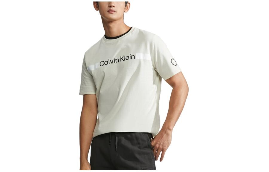 Футболка мужская YAE - молочно-белый Calvin Klein, белый 
Футболка мужская YAE - молочно-белый Calvin Klein, белый