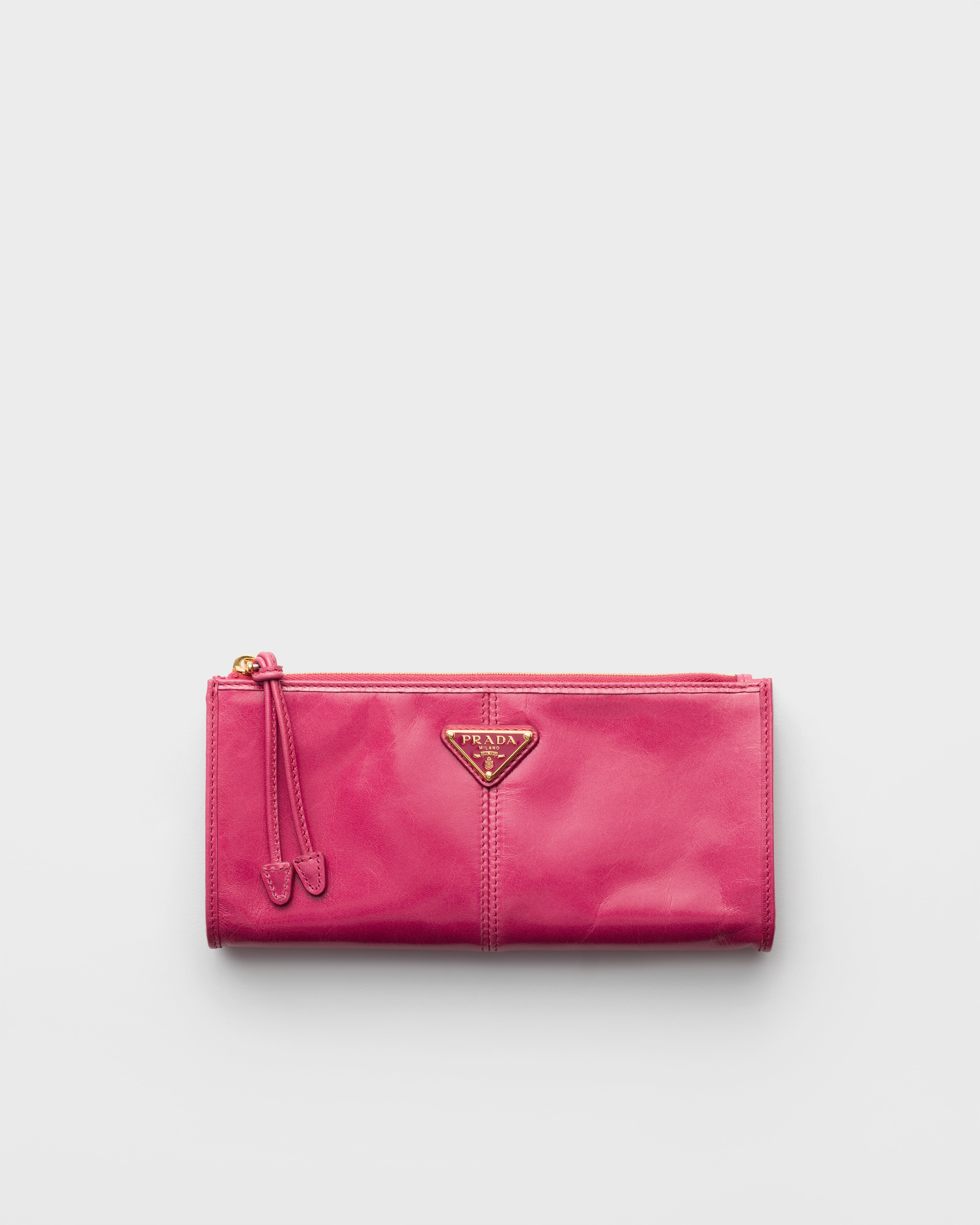 Кожаный мешочек Prada, розовый
Кожаный мешочек Prada, розовый
